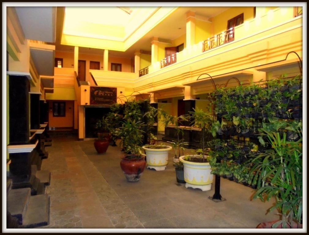 Hotel Zaitun Selaparang Lombok Kültér fotó