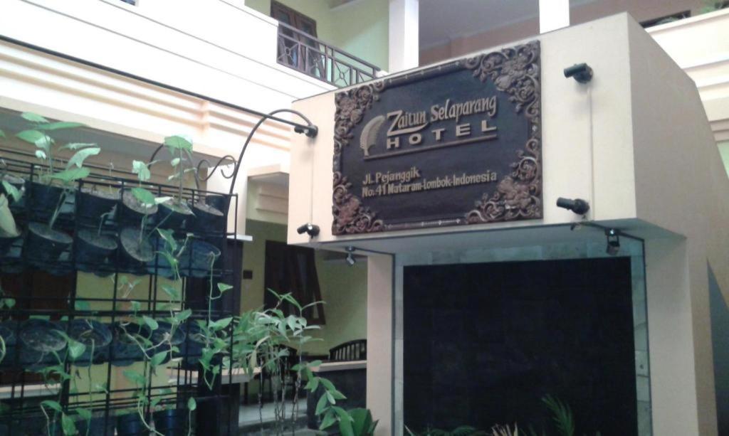 Hotel Zaitun Selaparang Lombok Kültér fotó