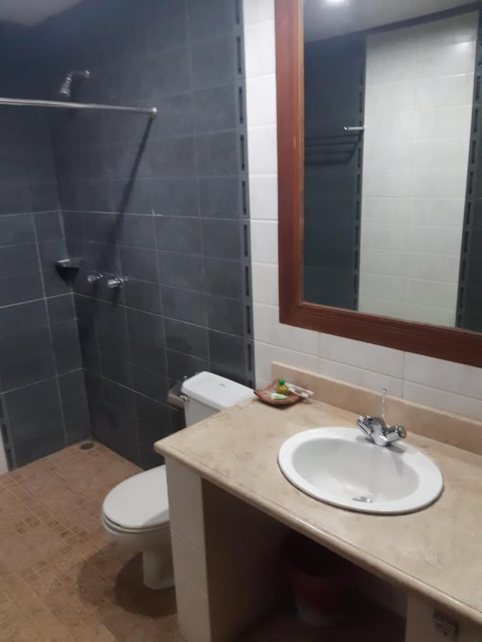Hotel Zaitun Selaparang Lombok Kültér fotó